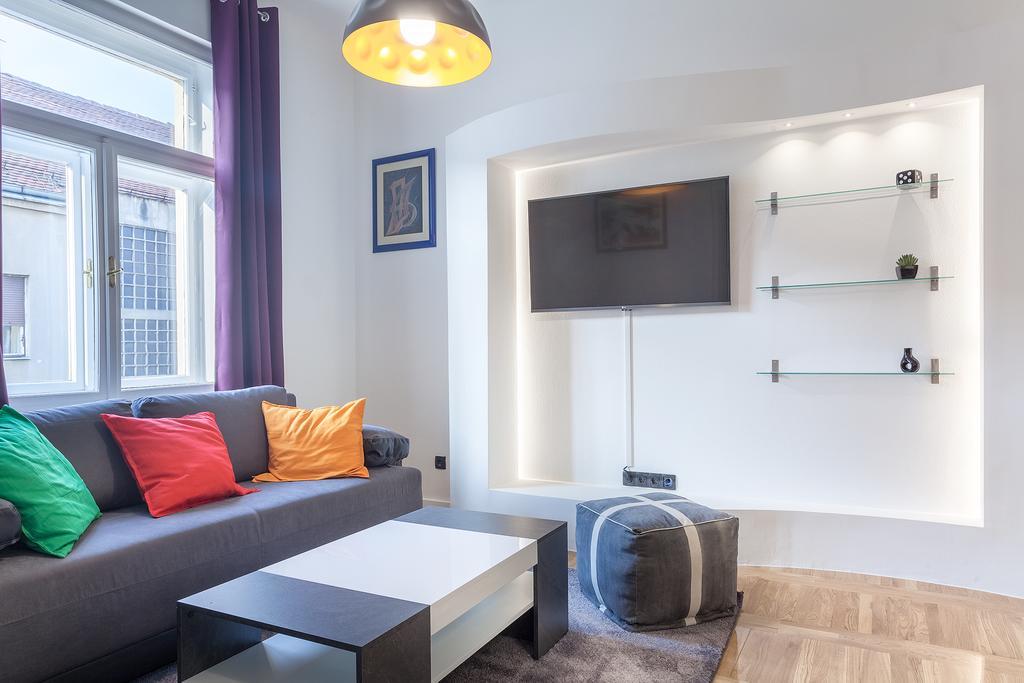 Star Apartment ซาเกร็บ ภายนอก รูปภาพ